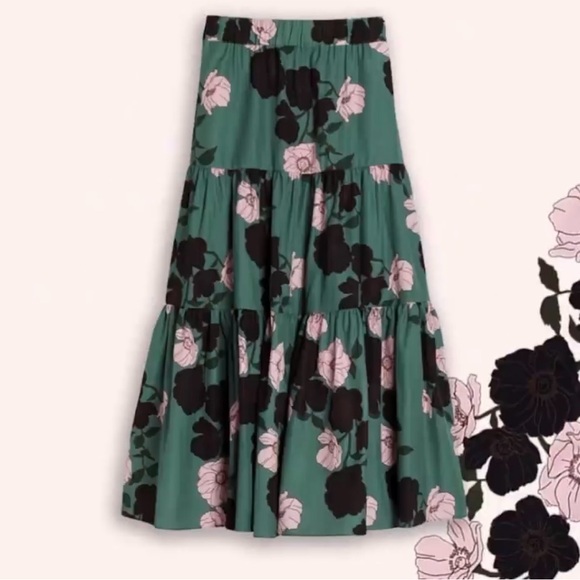 The Westside Tiered Skirt in Desert Bloom - Picture 2 of 4